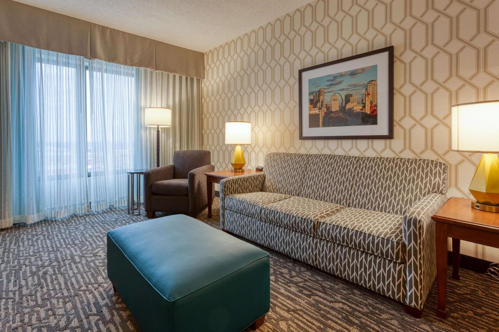 Drury Plaza Hotel St. Louis チェスターフィールド エクステリア 写真