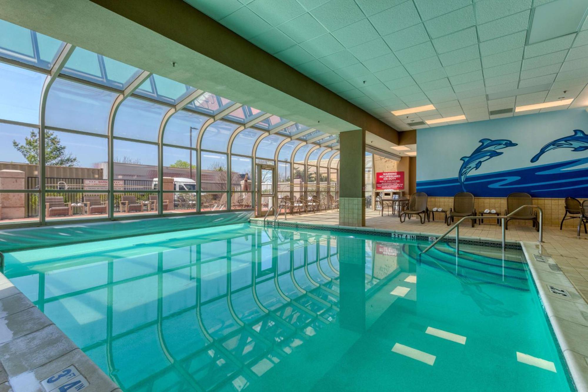 Drury Plaza Hotel St. Louis チェスターフィールド エクステリア 写真