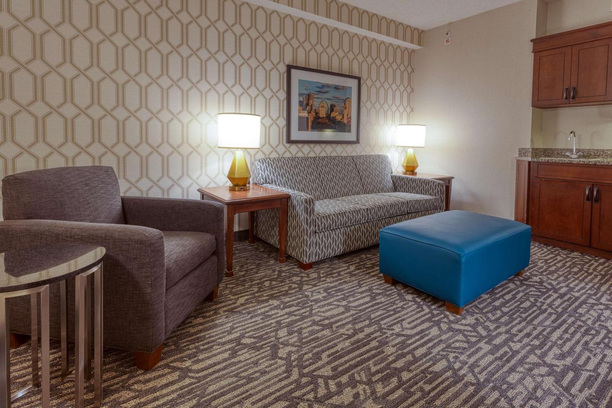 Drury Plaza Hotel St. Louis チェスターフィールド エクステリア 写真