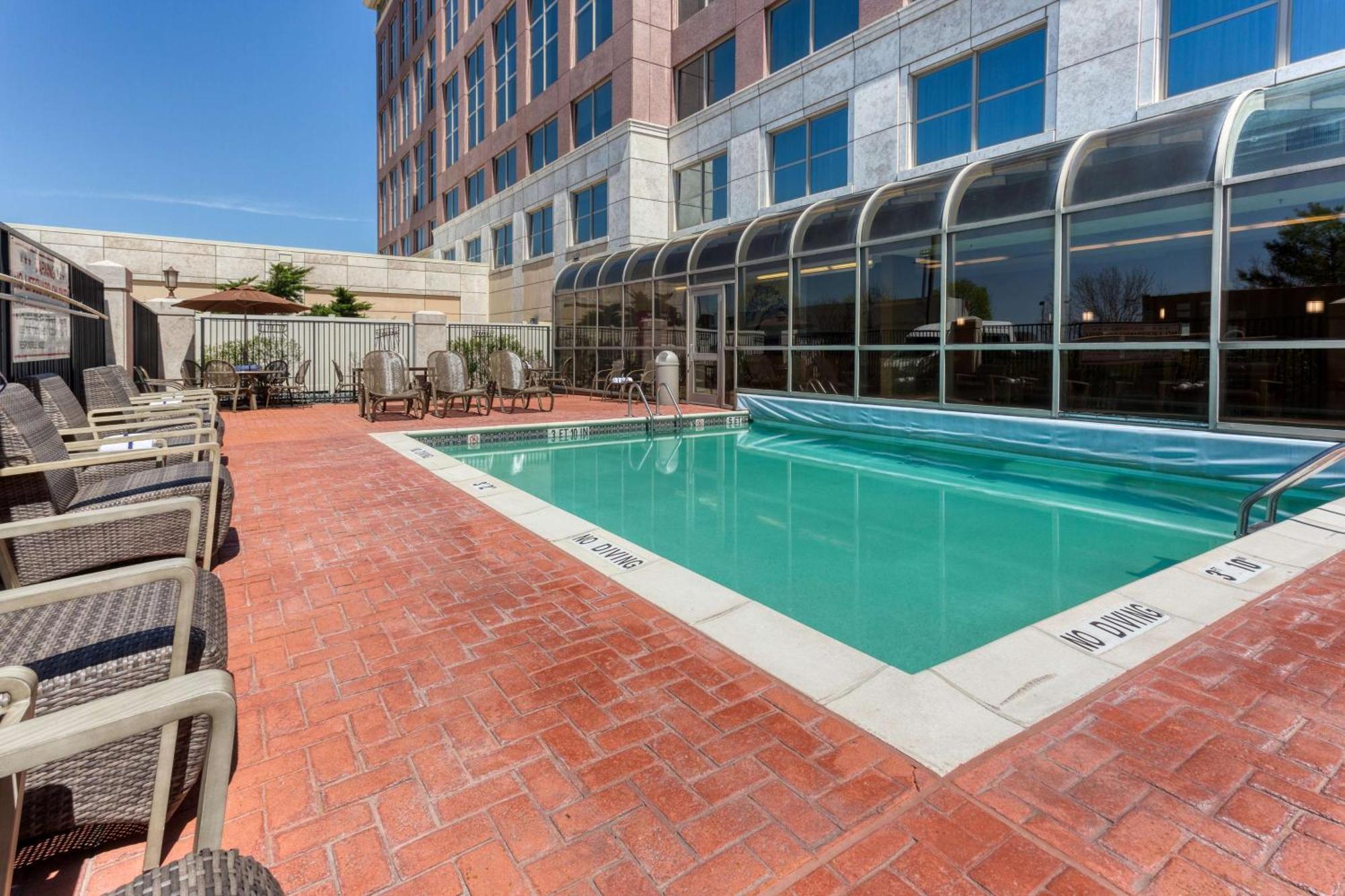 Drury Plaza Hotel St. Louis チェスターフィールド エクステリア 写真